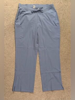 NWOT Mandala Women’s  Drawstring Cargo Scrub Pants -Periwrinkle - Size XL